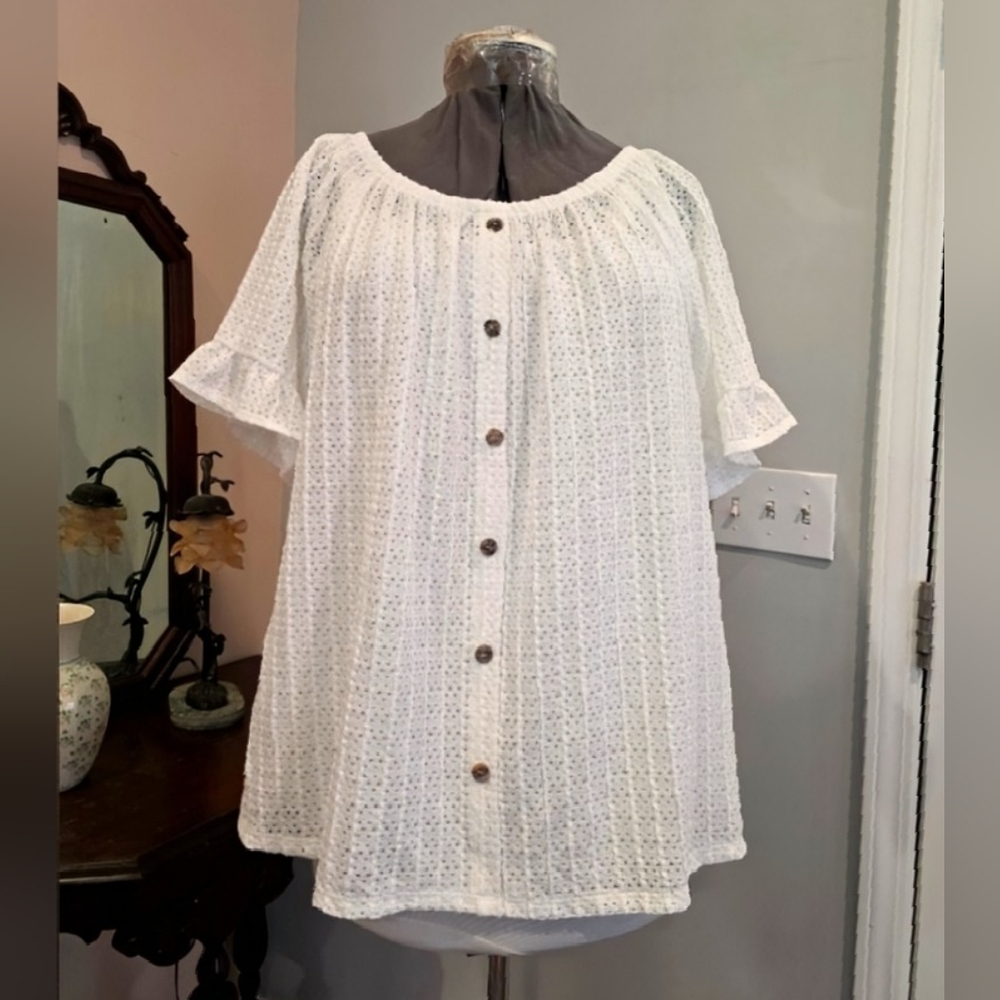 NWT 3X Coin1804 White Eyelet Top